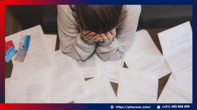 Khó khăn về ngôn ngữ và môi trường học tập làm sinh viên tụt điểm và bị cảnh báo