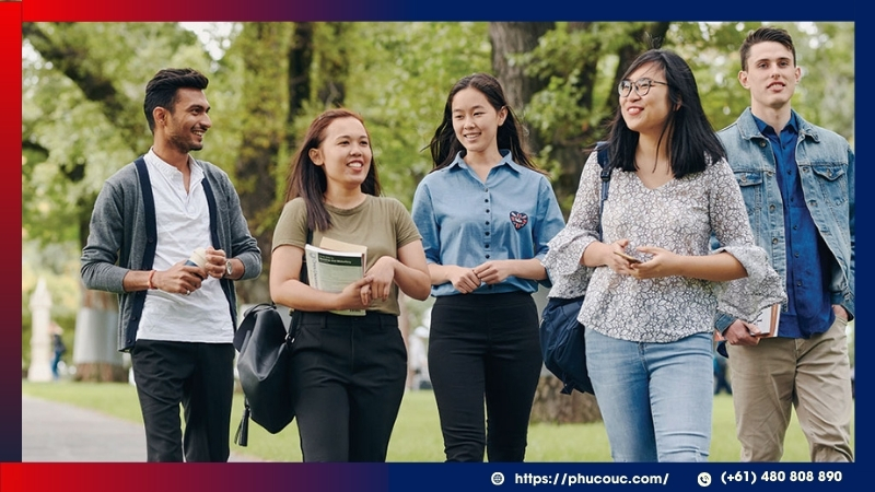 Tham gia hội nhóm giúp tìm việc, tiết kiệm và hòa nhập nhanh hơn