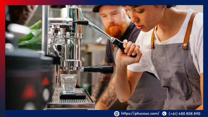 Sinh viên được làm tối đa 48 giờ mỗi hai tuần trong kỳ học chính thức