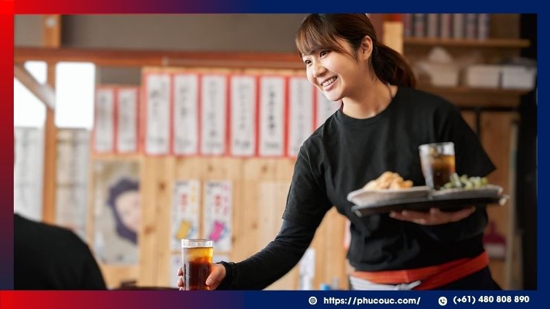 Du học sinh có thể tối ưu thu nhập bằng cách tận dụng kỳ nghỉ và chọn việc lương cao